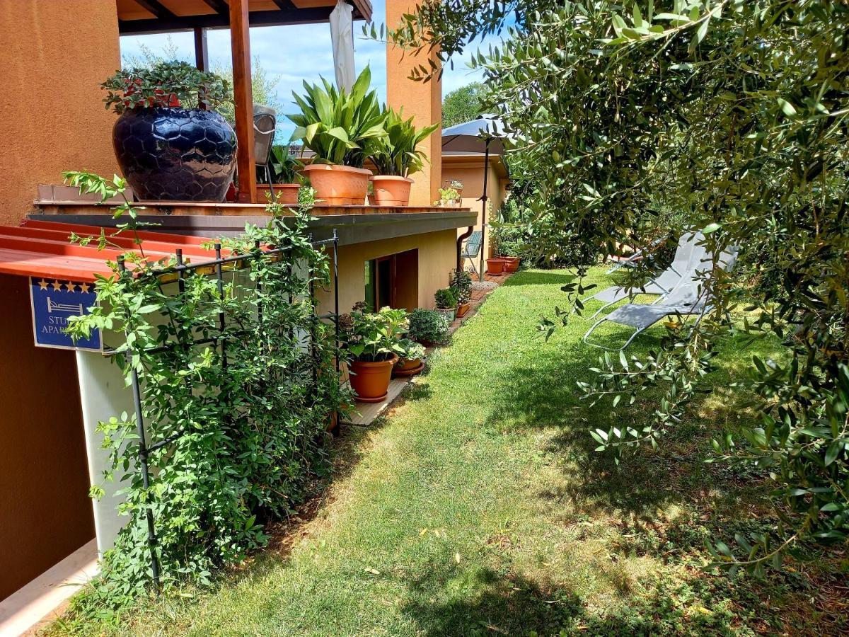 Blue Deer Appartement Umag Buitenkant foto